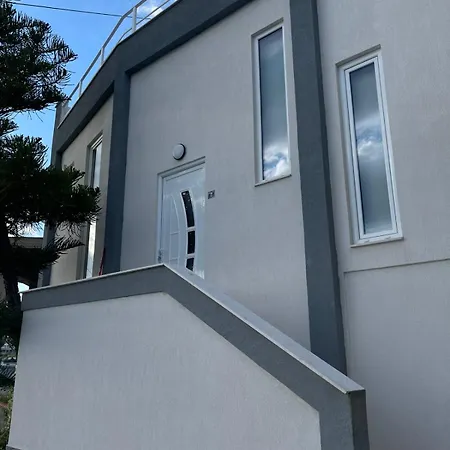 Suloti Retreat Homes Vlore Exterior photo